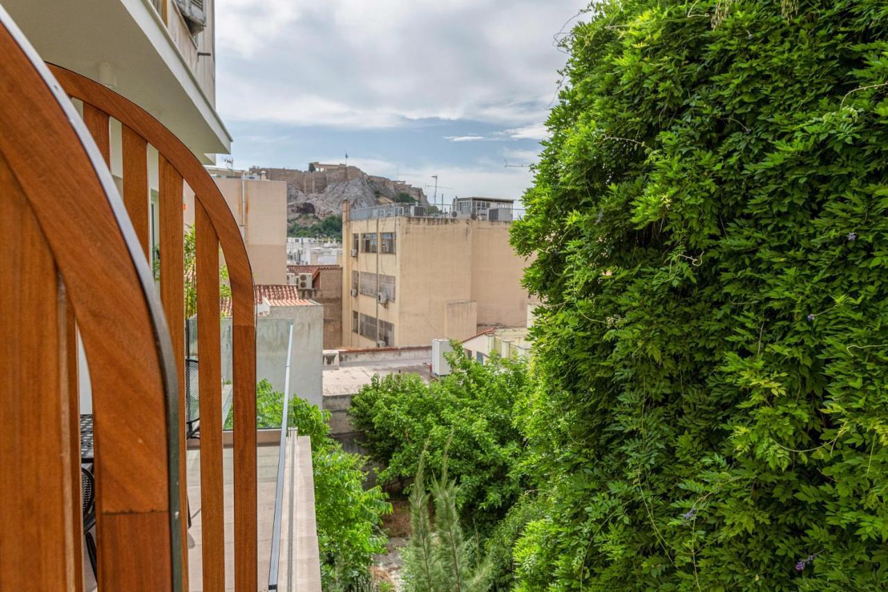 Beverly Suites In Plaka Atenas Exterior foto